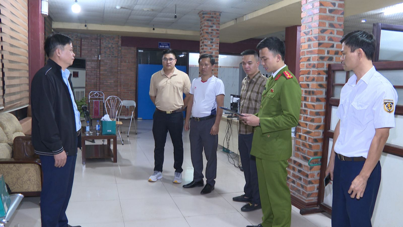 Hàng loạt cán bộ Cảng vụ hàng hải Thanh Hóa bị khởi tố vì nhận hối lộ -0