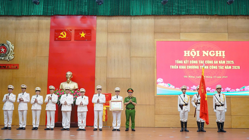 Công an TP Đà Nẵng nỗ lực vượt bậc, hoàn thành xuất sắc nhiệm vụ năm 2025 -0