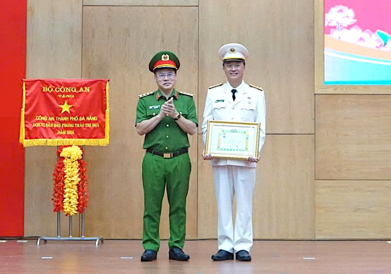 Công an TP Đà Nẵng nỗ lực vượt bậc, hoàn thành xuất sắc nhiệm vụ năm 2025 -0