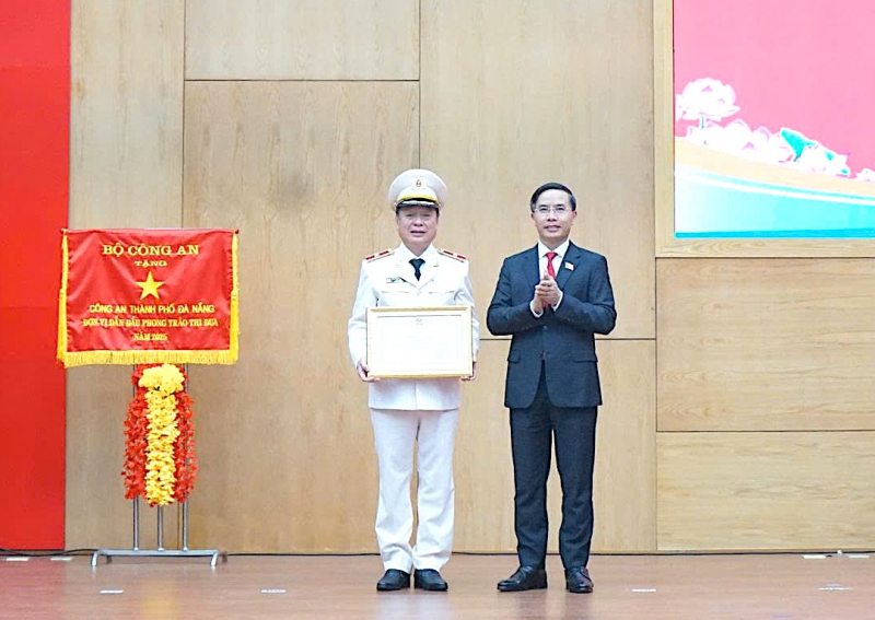 Công an TP Đà Nẵng nỗ lực vượt bậc, hoàn thành xuất sắc nhiệm vụ năm 2025 -0