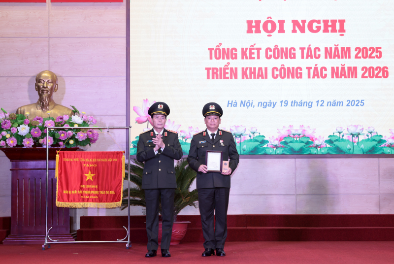 Tăng tốc hiện đại hóa lực lượng Cảnh vệ, bảo đảm thích ứng mô hình mới -0