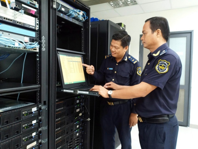 Hải quan giảm kiểm tra, tạo thuận lợi cho xuất nhập khẩu -0