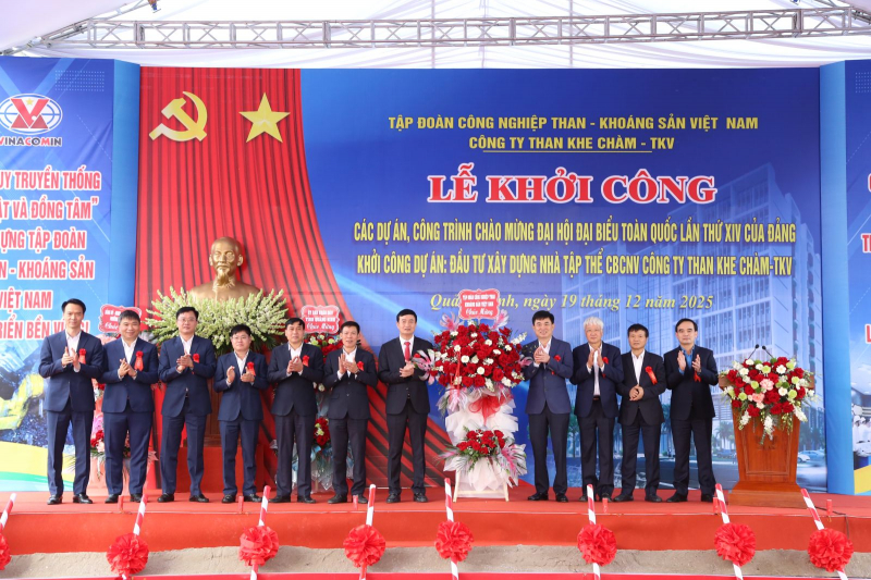 TKV khởi công 2 dự án trọng điểm chào mừng Đại hội Đảng toàn quốc lần thứ XIV -0