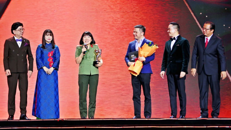 Loạt sự kiện Kỷ niệm 80 Ngày Truyền thống CAND được vinh danh 3 hạng mục tại Vạn Xuân Awards -0