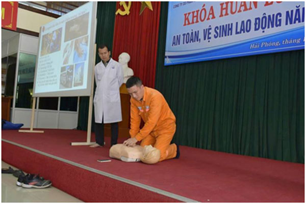 Nhiệt điện Phả Lại tổ chức huấn luyện nâng cao kỹ năng an toàn lao động, an toàn hóa chất cho cán bộ, công nhân viên -0