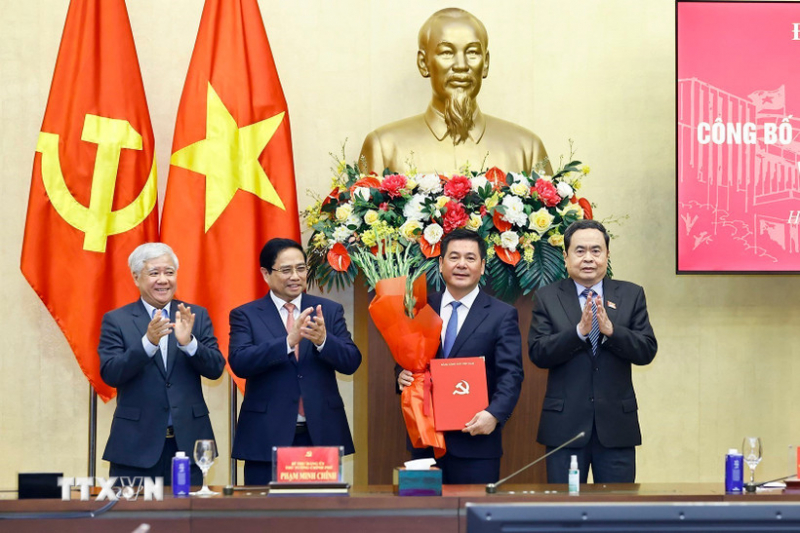 Đồng chí Nguyễn Hồng Diên giữ chức Phó Bí thư chuyên trách Đảng ủy Quốc hội -0