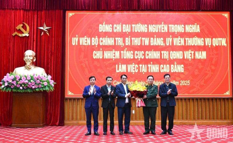 Đại tướng Nguyễn Trọng Nghĩa chủ trì các hoạt động về nguồn, tri ân tại tỉnh Cao Bằng -0