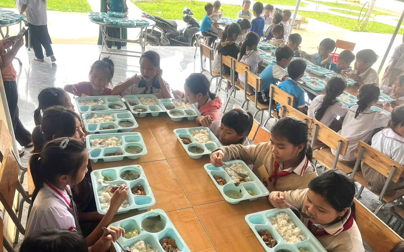 Hàng nghìn học sinh Đắk Lắk vẫn chưa nhận được tiền từ chương trình “Nuôi em” -0