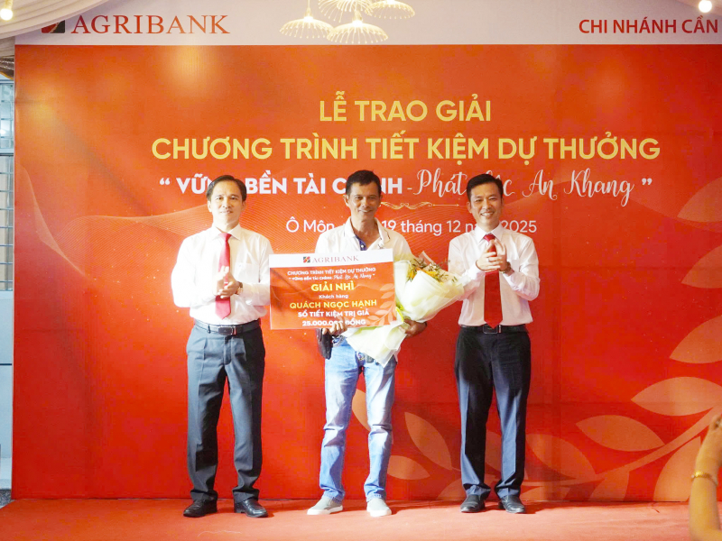 Agribank Cần Thơ trao giải chương trình dự thưởng 