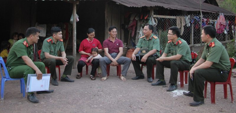 Gần dân, vì dân - Sức mạnh giữ bình yên nơi tuyến đầu Tây Bắc -0