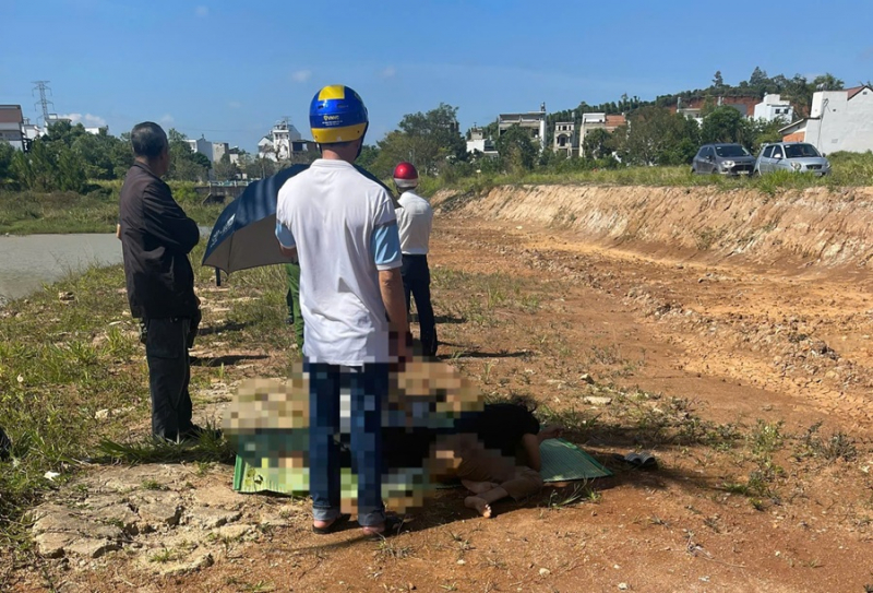 3 học sinh xuống ao tắm, 1 em tử vong -0