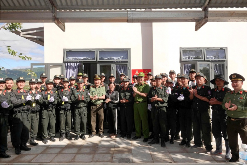 Bàn giao căn nhà đầu tiên trong “Chiến dịch Quang Trung” ở Lâm Đồng -0