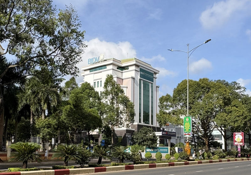 Hoãn thi hành án vụ 