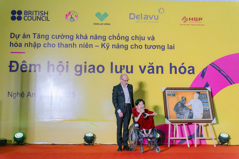 Trao kỹ năng số - Mở cánh cửa hòa nhập cho thanh niên khuyết tật Nghệ An -0