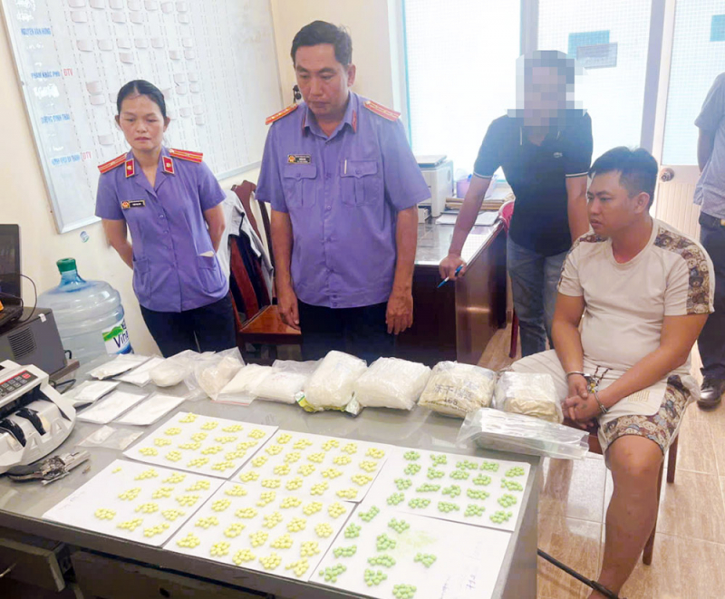 Triệt phá đường dây mua bán ma túy từ biên giới Campuchia về Việt Nam -0