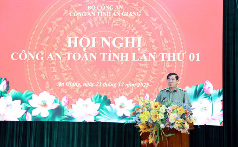 Công an tỉnh An Giang quyết tâm giữ vững ổn định, an ninh, an toàn để tỉnh nhà phát triển -0