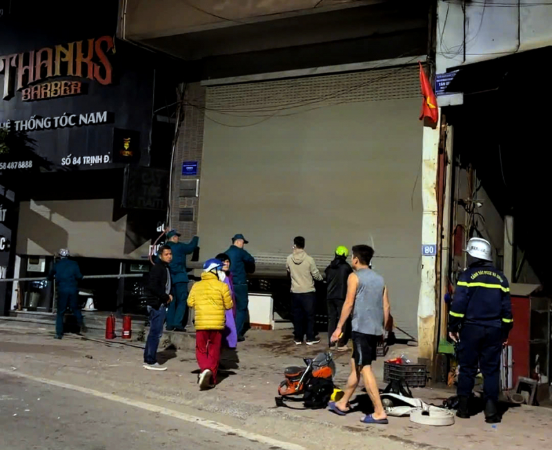 791518fe0add8583dccc.jpg -0