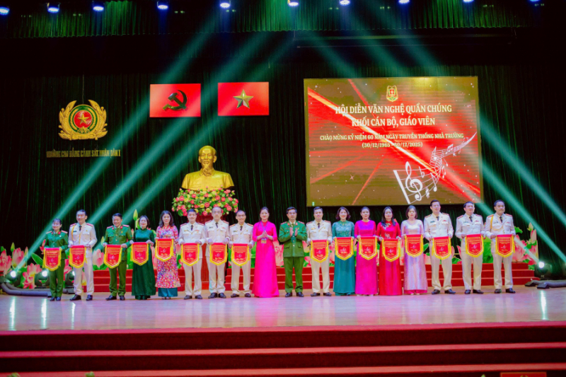 Trường Cao đẳng CSND I tổ chức nhiều hoạt động sôi nổi chào mừng Kỷ niệm 60 năm ngày truyền thống -0