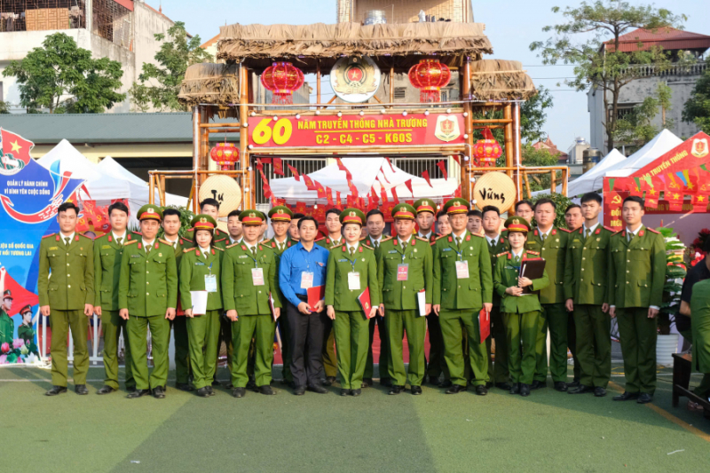 Trường Cao đẳng CSND I tổ chức nhiều hoạt động sôi nổi chào mừng Kỷ niệm 60 năm ngày truyền thống -0