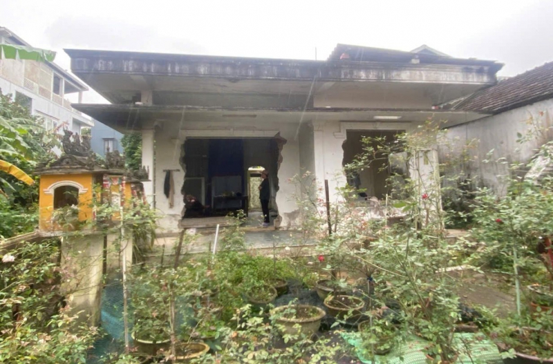 Làm rõ nhóm học sinh hành hung một người đàn ông ở Huế -0