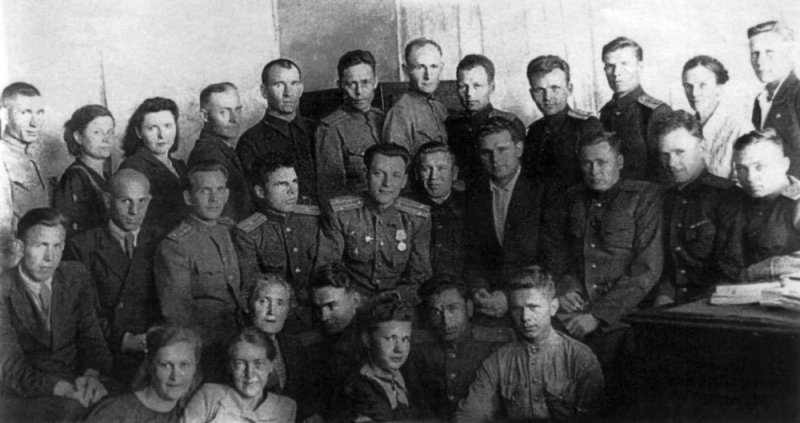 Tình báo Đức hoạt động tại hậu phương chiến lược của Liên Xô -0