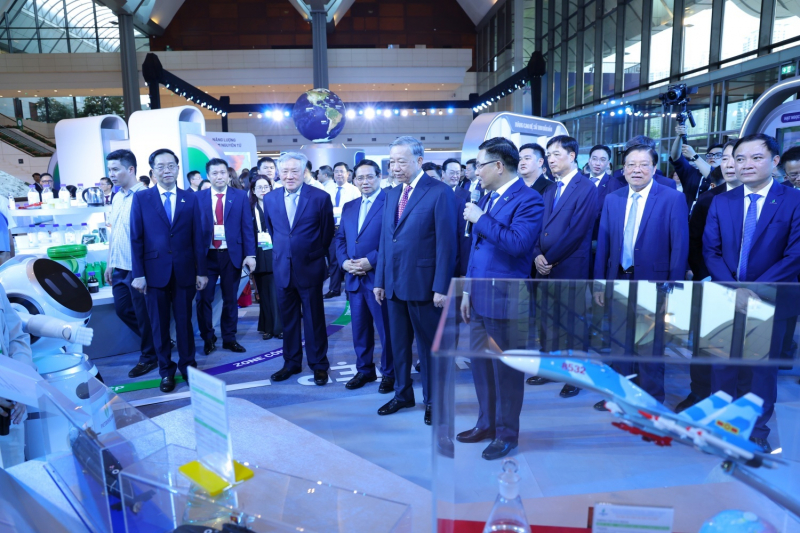 Phấn đấu đưa Petrovietnam trở thành tập đoàn năng lượng tiên phong, vận hành theo mô hình hiện đại -0