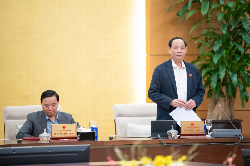 202512240827368147_z7358796033067_0c41dfbf5ebcfa2607f5438e0391e15c.jpg -0