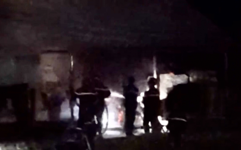 Cục sạc dự phòng phát nổ gây cháy xưởng pallet ở Tây Ninh -0