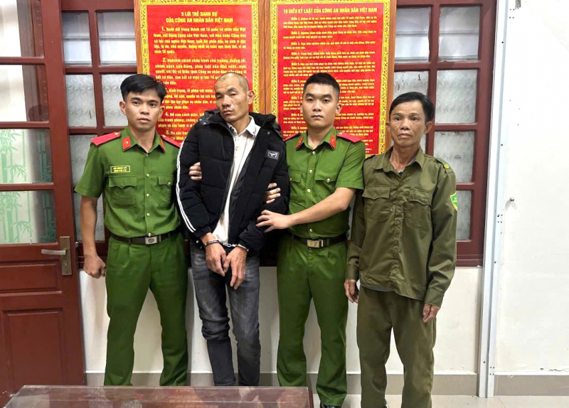 Bắt “nóng” thanh niên trộm nhiều tiền và vàng khi đi uống cà phê -0