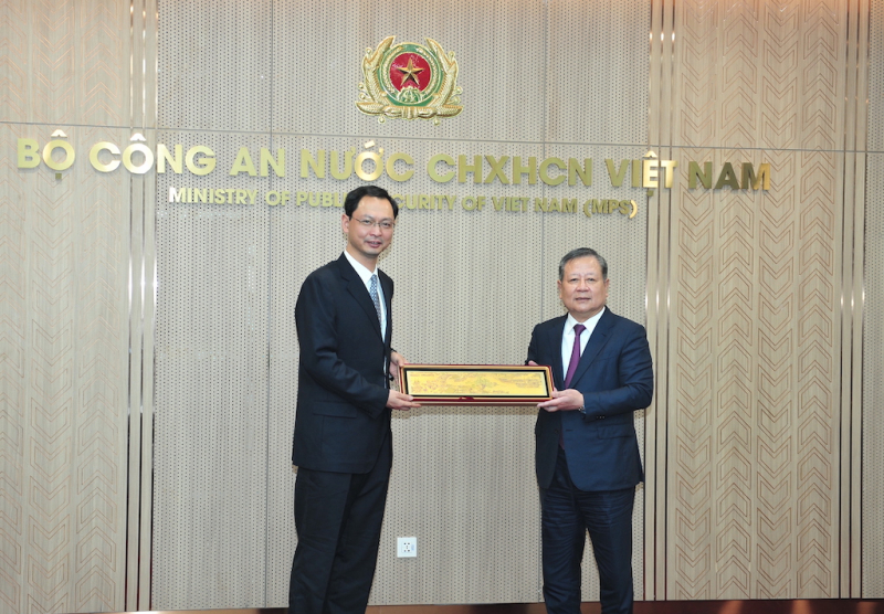 Phối hợp chặt chẽ trong tuần tra, kiểm soát hoạt động xuất nhập cảnh trên tuyến biên giới -0