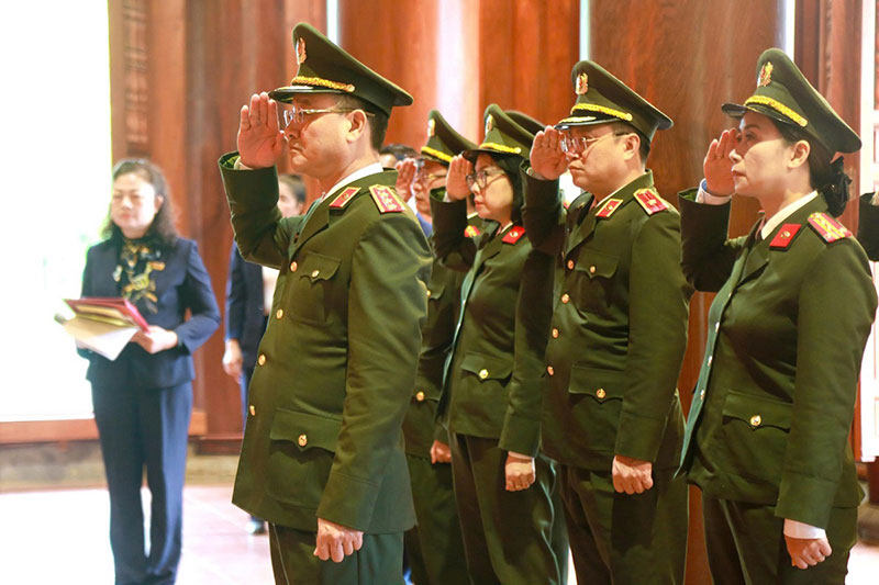 Thứ trưởng Phạm Thế Tùng dâng hoa, dâng hương tại Khu di tích lịch sử Quốc gia đặc biệt Kim Liên -0