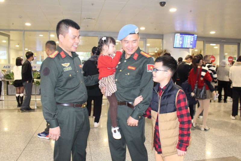 Tổ công tác gìn giữ hoà bình số 4 của Bộ Công an hoàn thành xuất sắc nhiệm vụ trở về -0