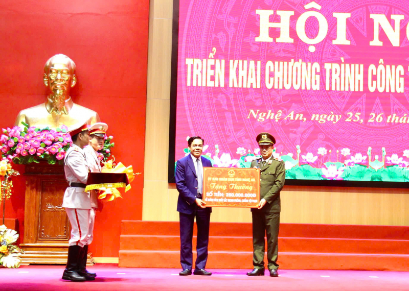 Công an Nghệ An: Không ngừng đổi mới, sáng tạo các phong trào thi đua góp phần vào thành tích chung -0