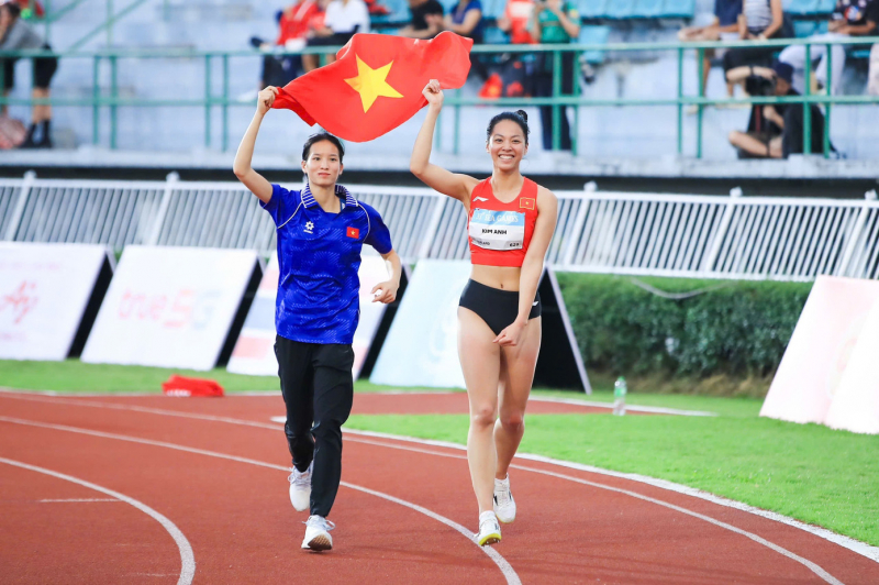 bùi th- kim anh.jpg -0