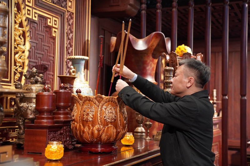 Thượng tướng Nguyễn Ngọc Lâm, Thứ trưởng Bộ Công an dâng hương các Anh hùng liệt sĩ tại Điện Biên -0