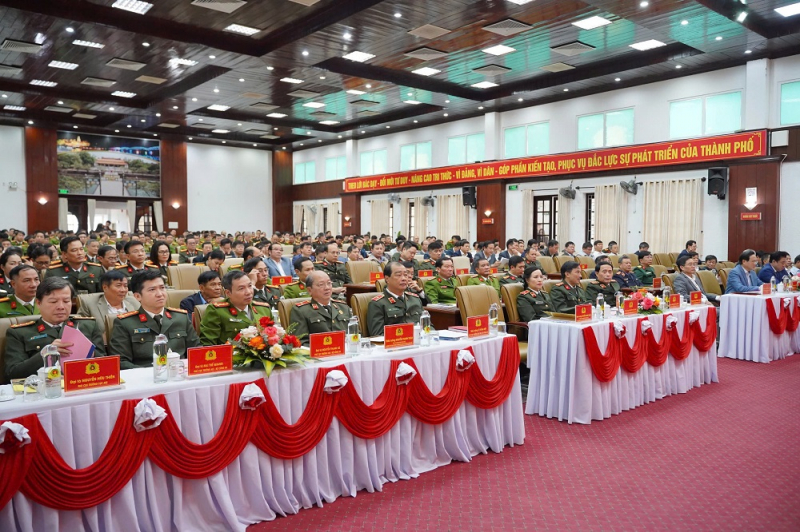 Công an TP Huế kiến tạo môi trường an ninh, an toàn phục vụ nhiệm vụ phát triển kinh tế – xã hội -0