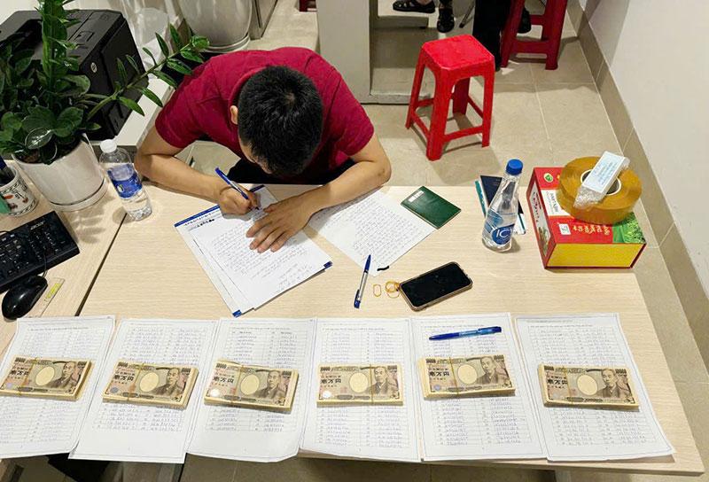 Hải quan Khu vực I tăng cường đấu tranh với buôn lậu vàng -0