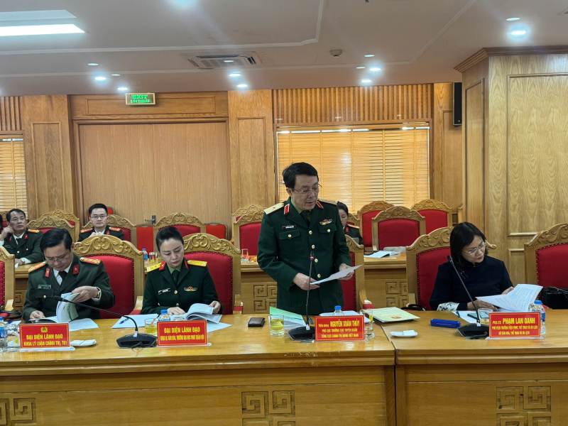 Xây dựng văn hóa Công an nhân dân gắn với rèn luyện, tự soi, tự sửa -0