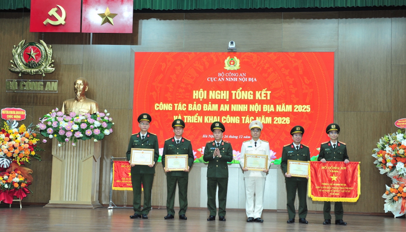 Thay đổi tư duy, cách làm, triển khai quyết liệt, thực chất các mặt công tác an ninh nội địa -0