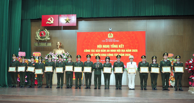 Thay đổi tư duy, cách làm, triển khai quyết liệt, thực chất các mặt công tác an ninh nội địa -0