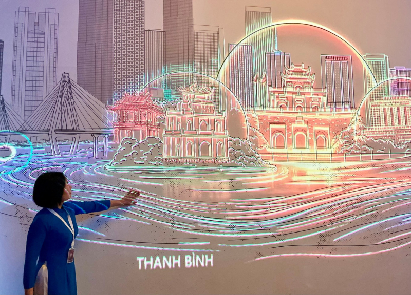 Triển lãm số kể chuyện ký ức Hà Nội bằng công nghệ hiện đại -0
