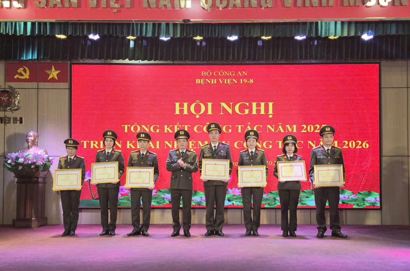 Bệnh viện 19-8 quyết tâm đổi mới, chuyển mình mạnh mẽ -0