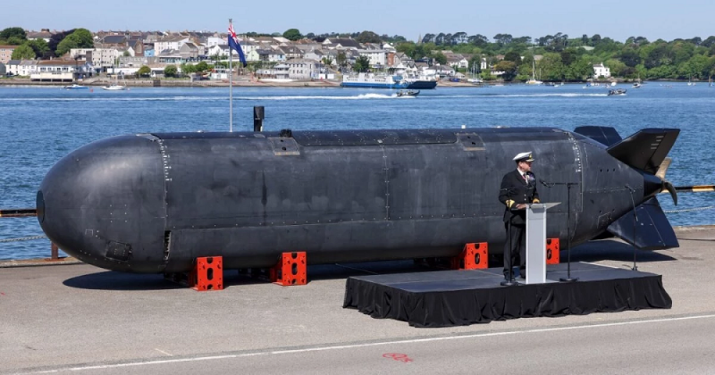 Cuộc chạy đua  vũ trang dưới nước -0