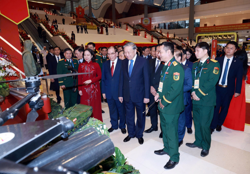 Khai mạc trọng thể Đại hội Thi đua yêu nước toàn quốc lần thứ XI -0