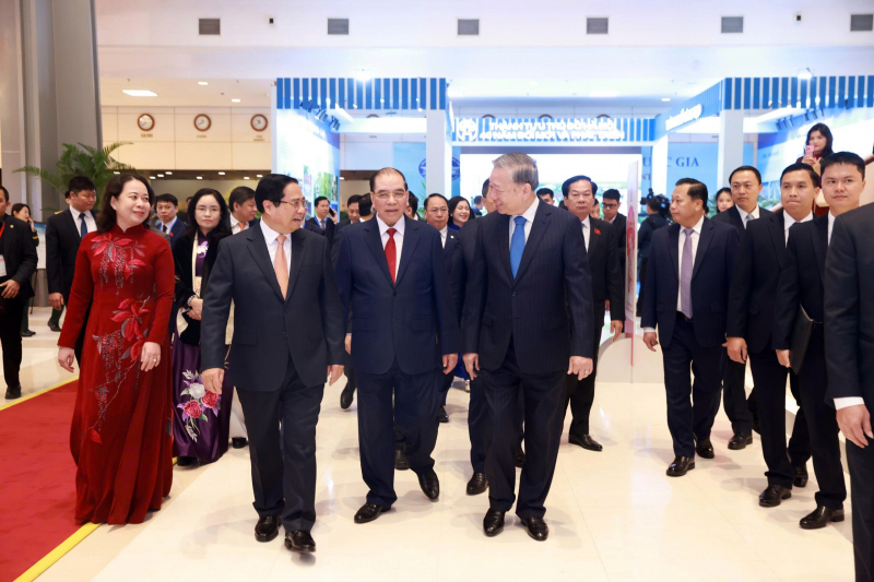 Khai mạc trọng thể Đại hội Thi đua yêu nước toàn quốc lần thứ XI -1