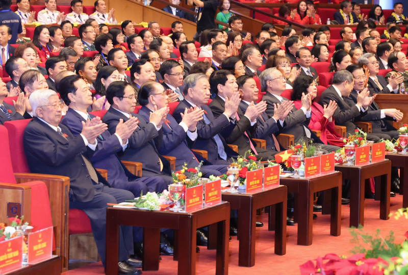 Khai mạc trọng thể Đại hội Thi đua yêu nước toàn quốc lần thứ XI -0