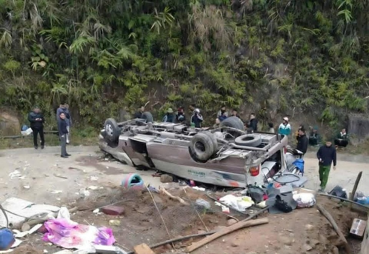 8 người tử vong trong vụ tai nạn giao thông nghiêm trọng tại Lào Cai -0