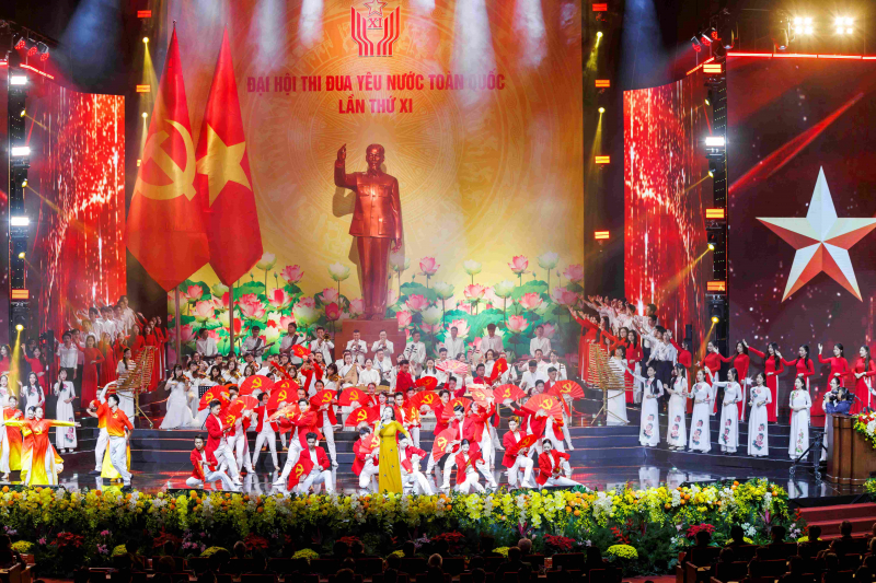 Tiếp tục đẩy mạnh công tác khen thưởng, tuyên truyền về các phong trào thi đua yêu nước -0