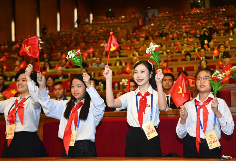 Tiếp tục đẩy mạnh công tác khen thưởng, tuyên truyền về các phong trào thi đua yêu nước -0