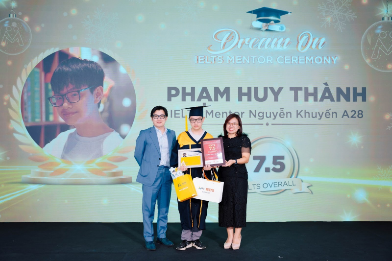 IELTS Mentor 2025: Năm “siết chuẩn” để lớn bền vững, tăng tốc bằng bản nâng cấp ELITE -0